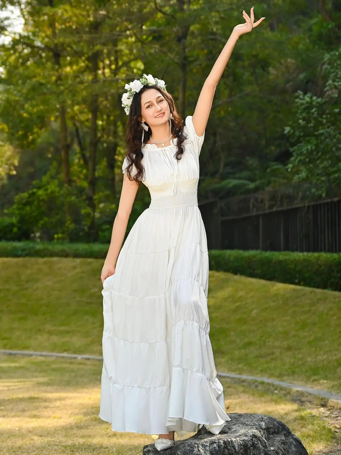 Women's Renaissance Costume Dress: 2025 Halloween Party Attire for Themed Events