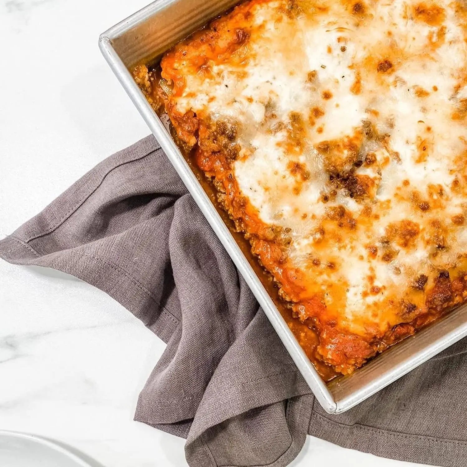 Bakeware 9 x 13 Inch Rectangular Cake Pan with Nonstick Quick Release Coating, Aluminized Steel